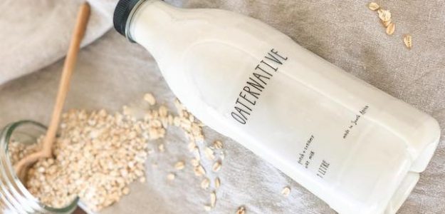 cropped Oaternative sustainable oat milk banner